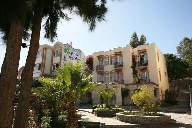 هتل پالم گاردن گومبت بدروم